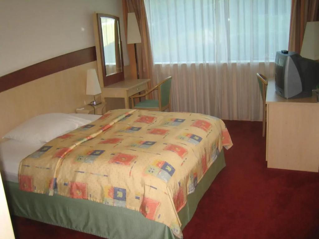 hotel image 7
