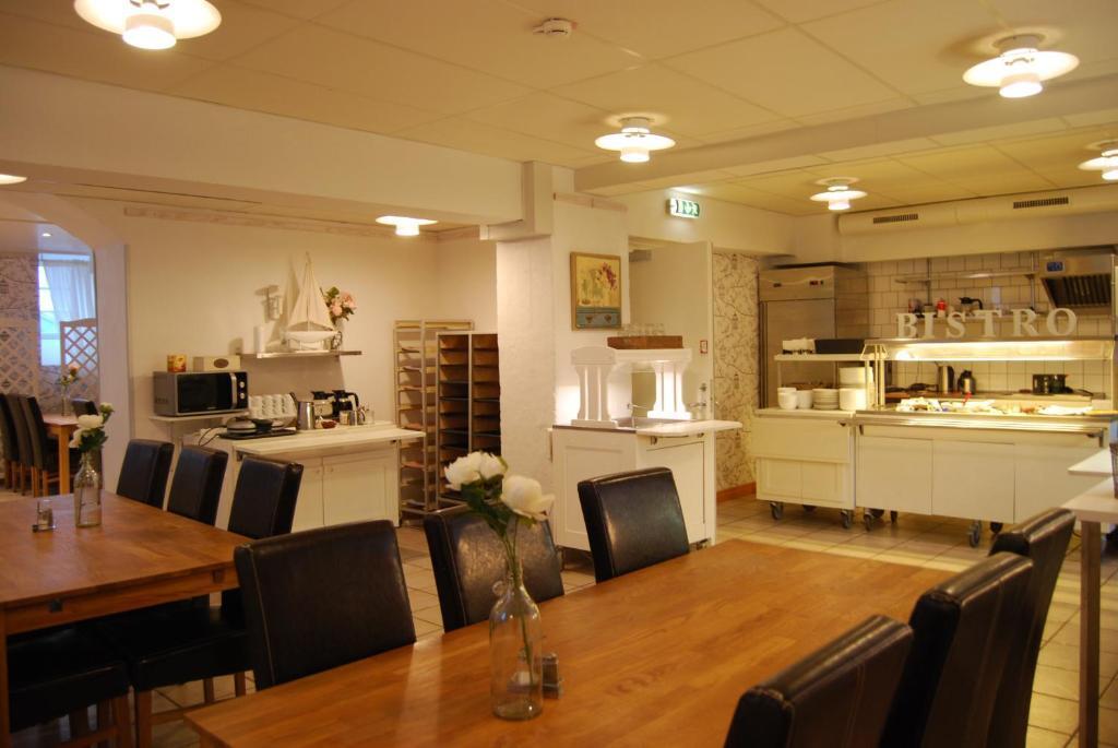 hotel image 16