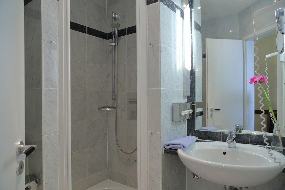 hotel image 18