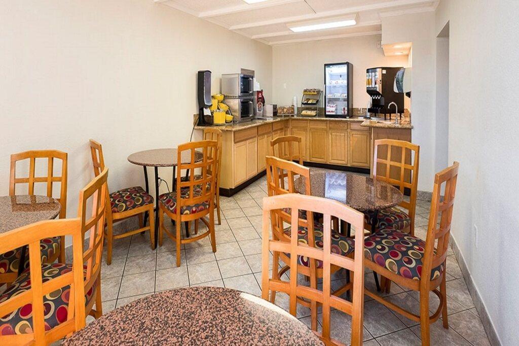 hotel image 18
