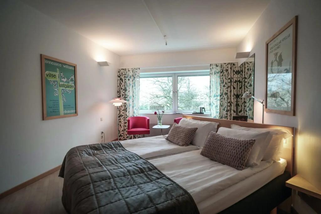 hotel image 12