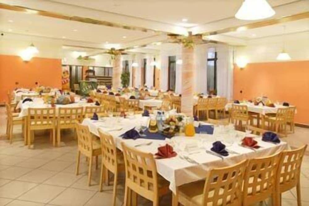 hotel image 11