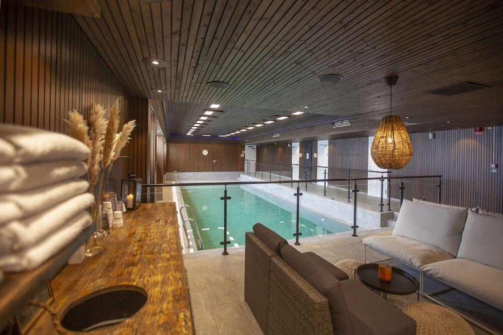 hotel image 9