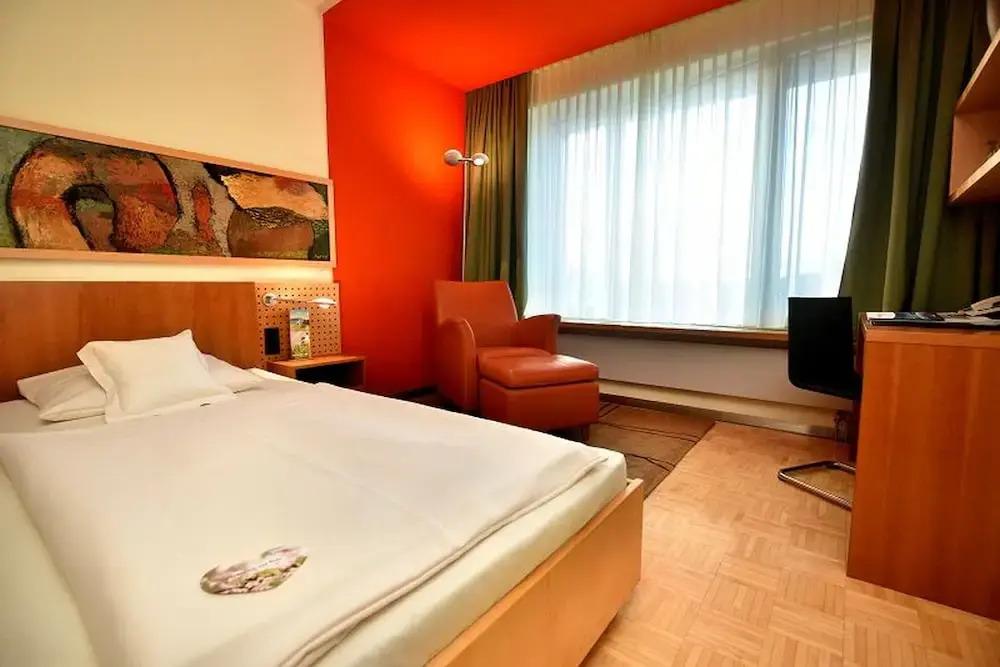 hotel image 11