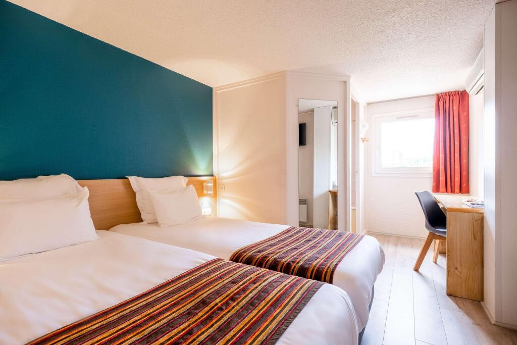 hotel image 8