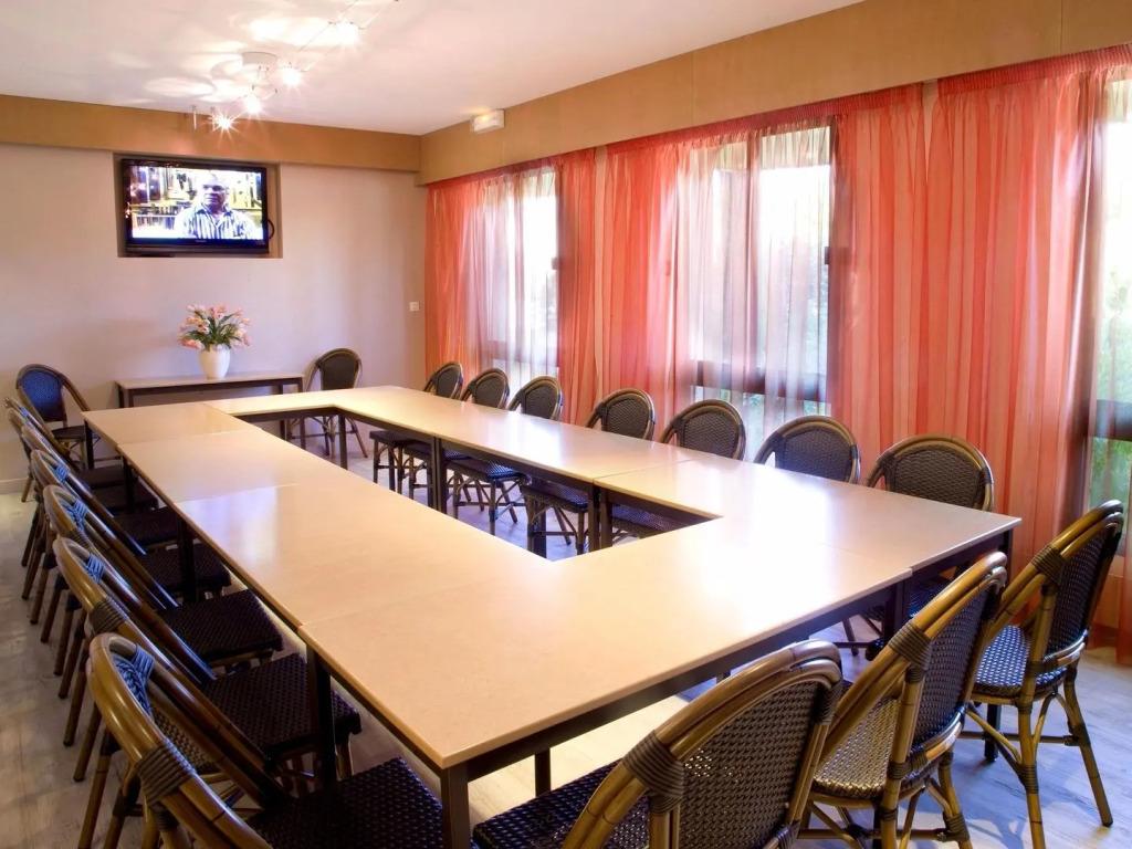 hotel image 14