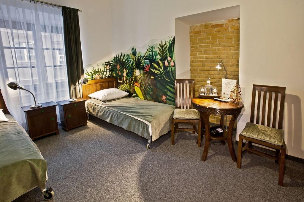 hotel image 10