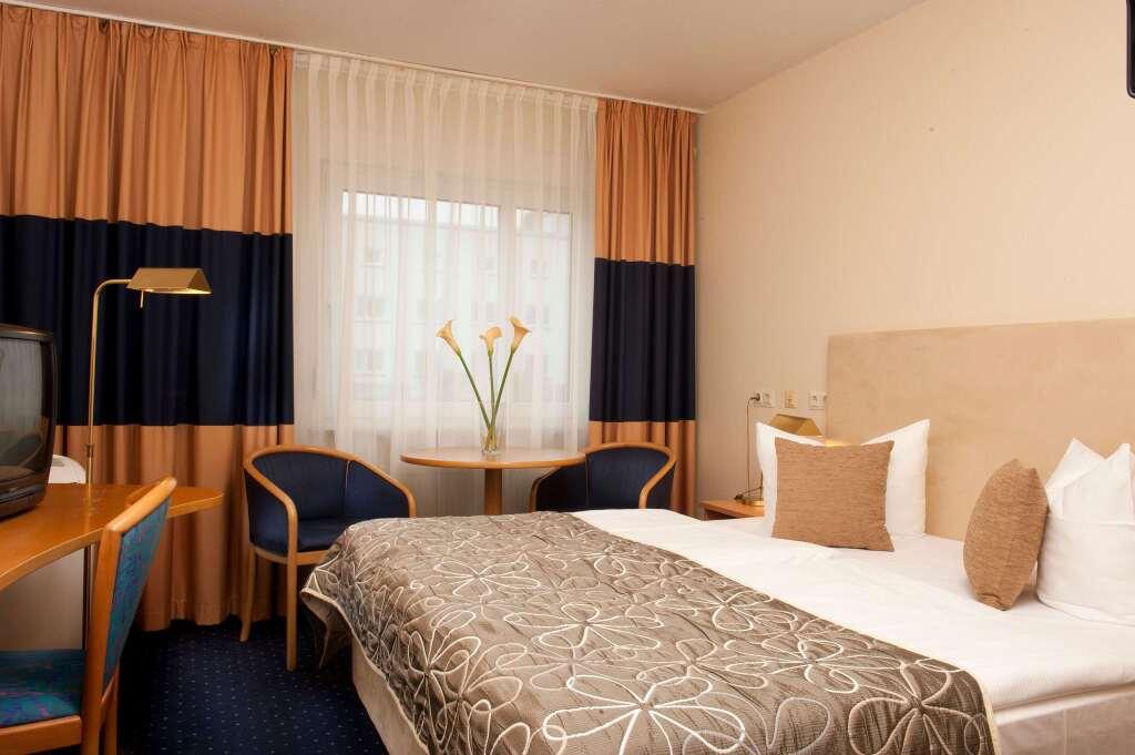 hotel image 12
