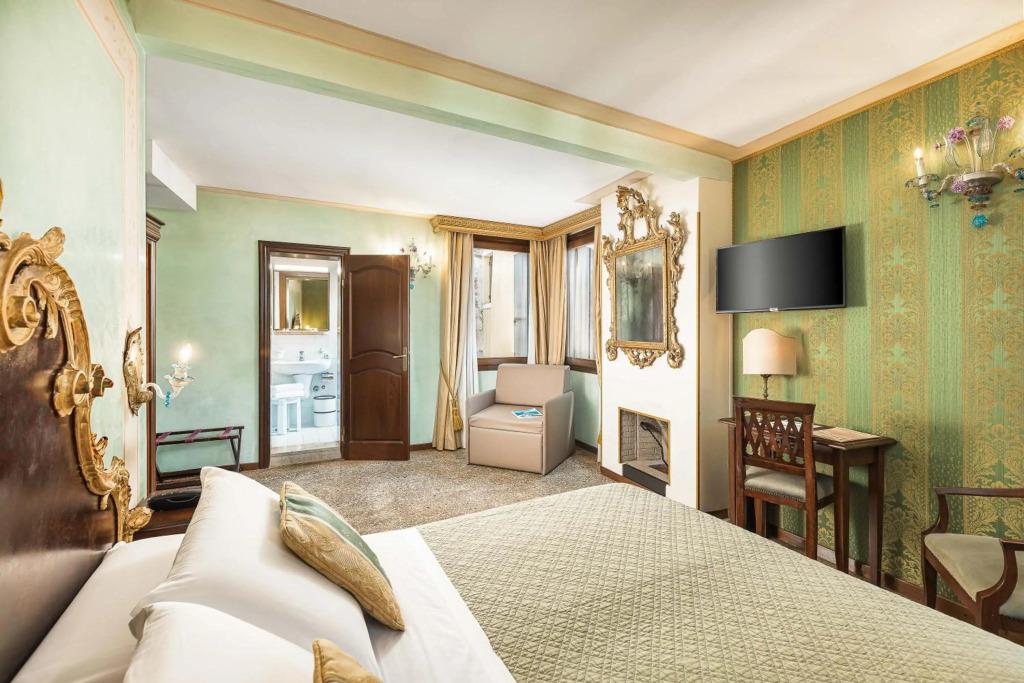 hotel image 12