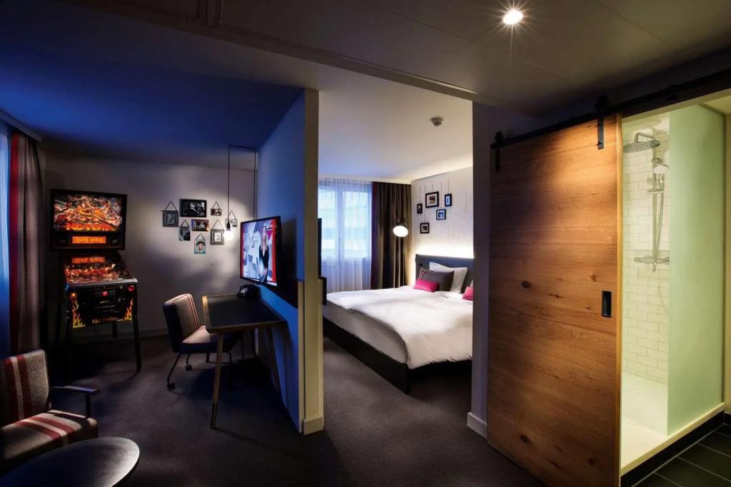 hotel image 35