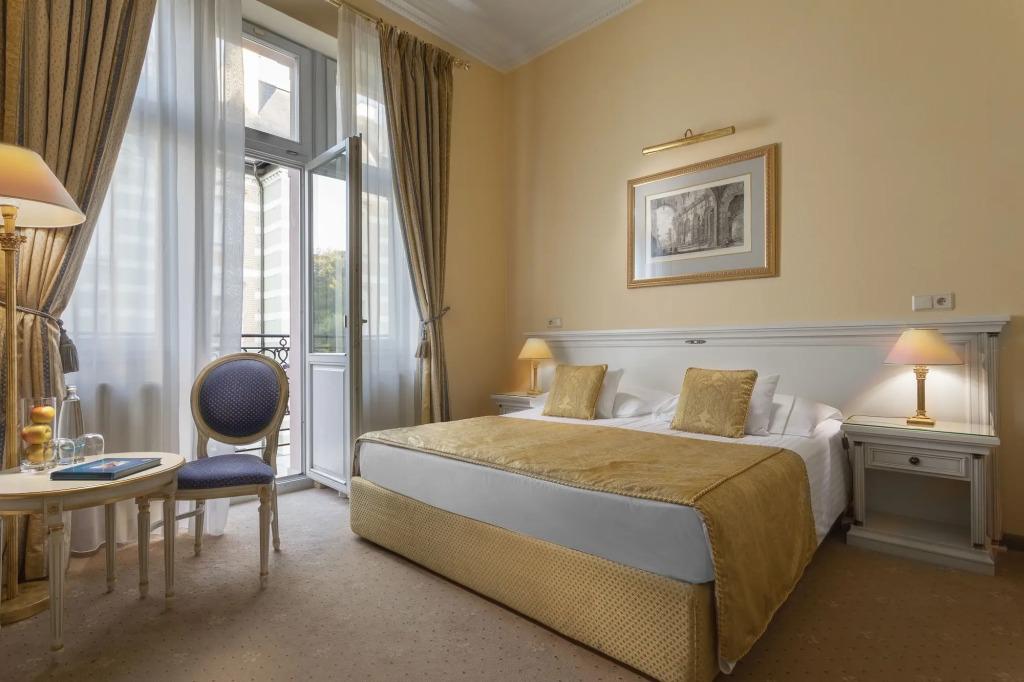 hotel image 48