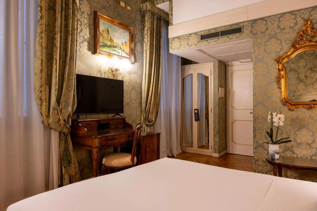 hotel image 18