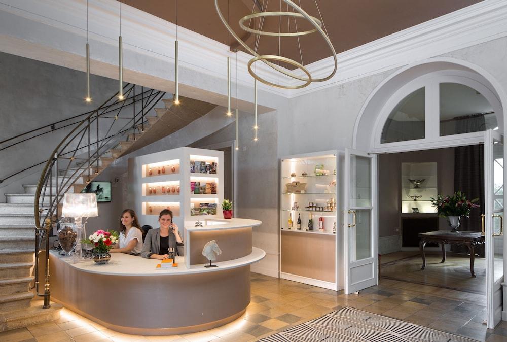 hotel image 23