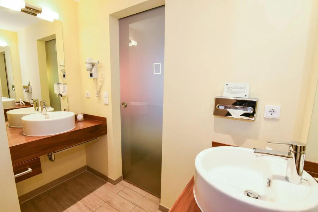 hotel image 36