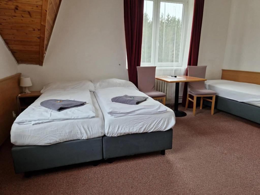 hotel image 13