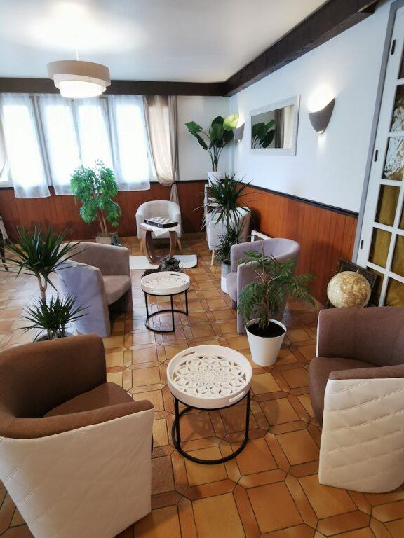 hotel image 8