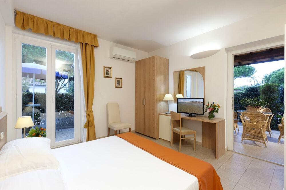 hotel image 13