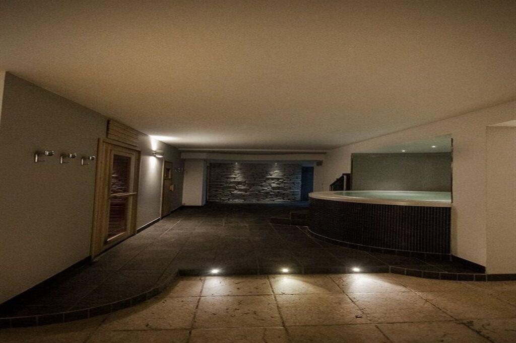 hotel image 48