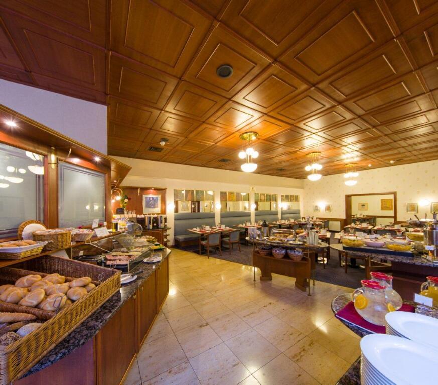 hotel image 35