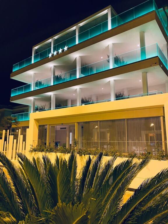 hotel image 8