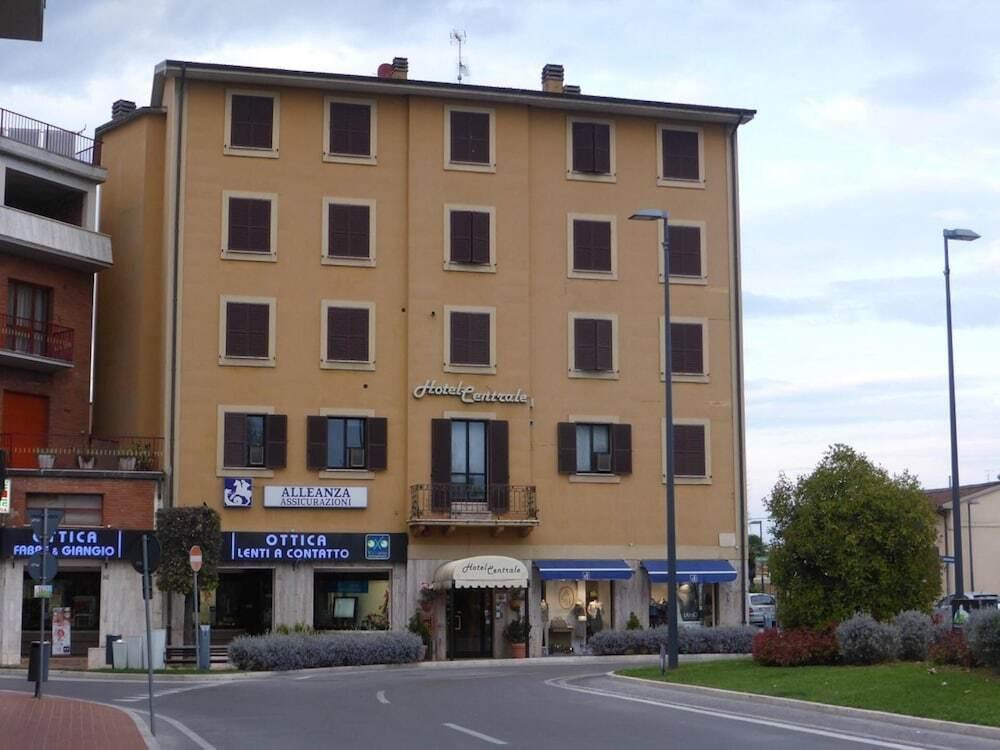 hotel image 12