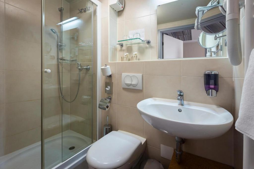 hotel image 11