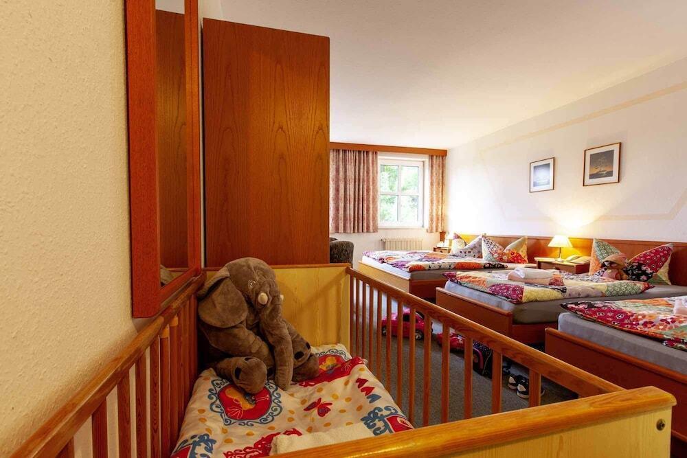 hotel image 9