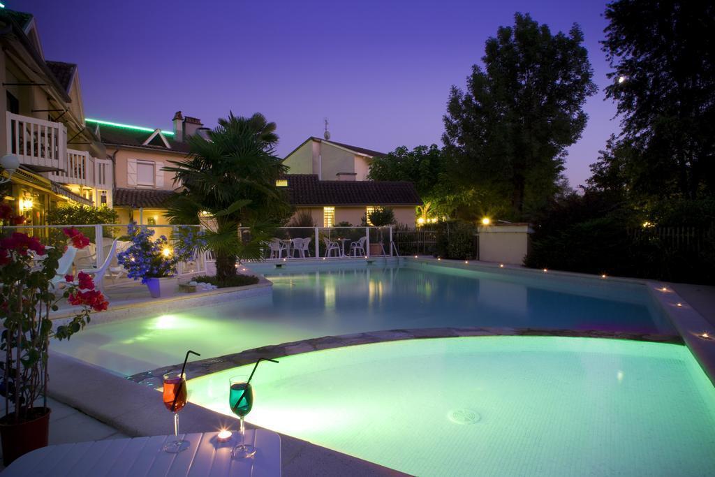 hotel image 10