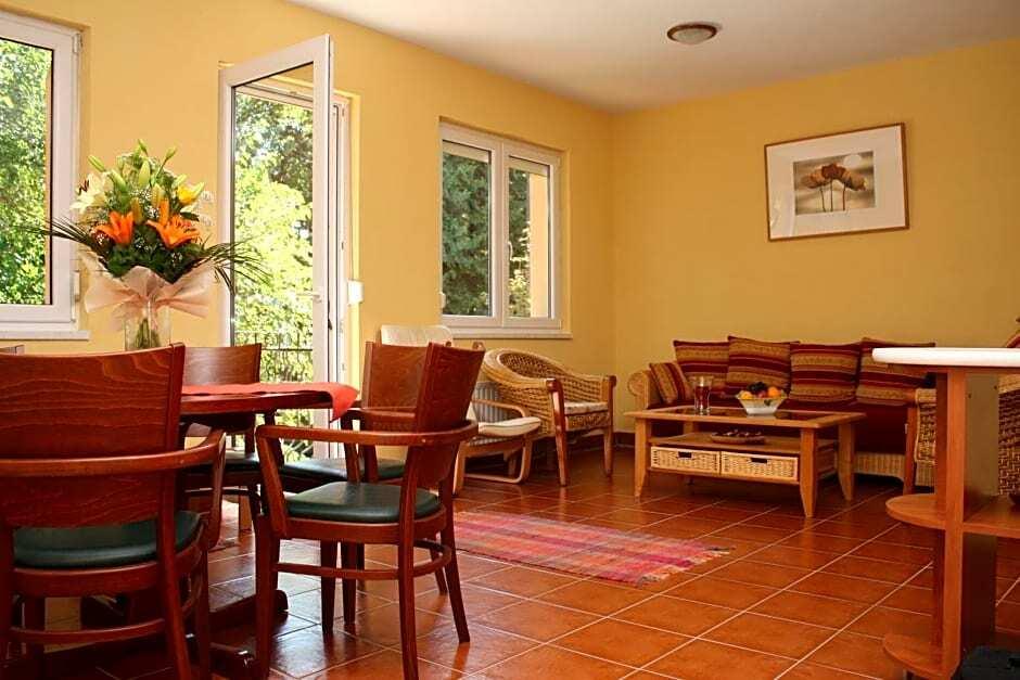 hotel image 11