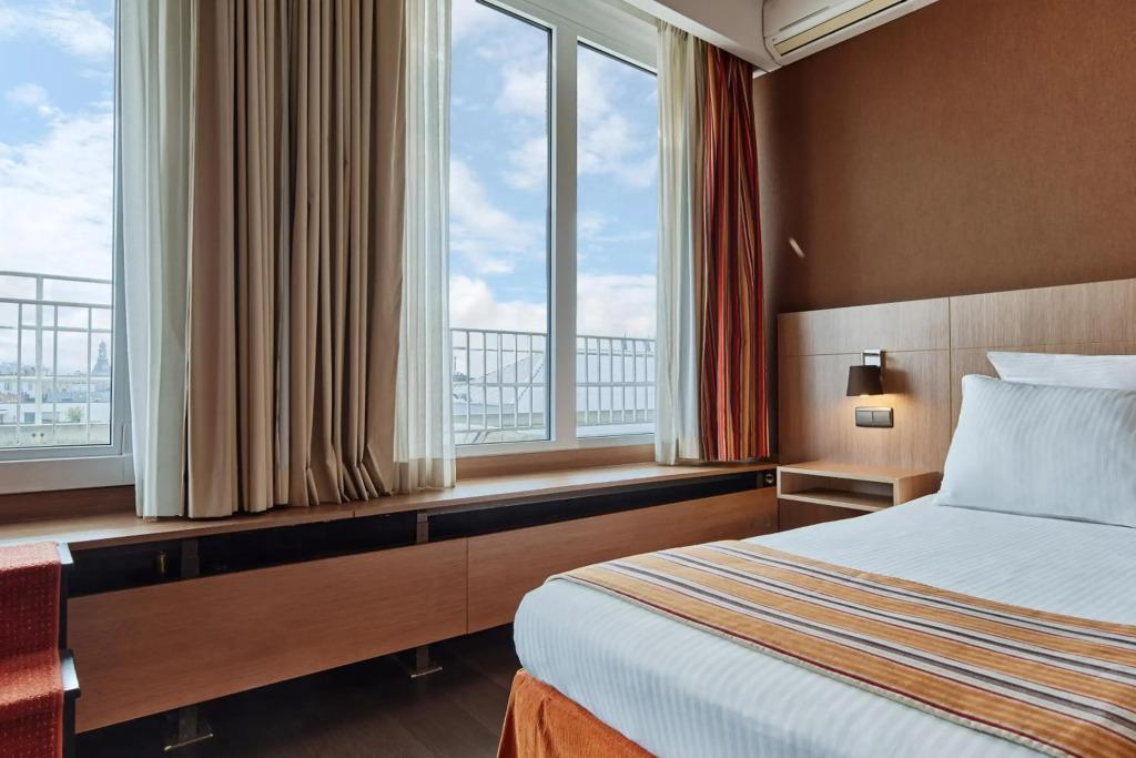 hotel image 8