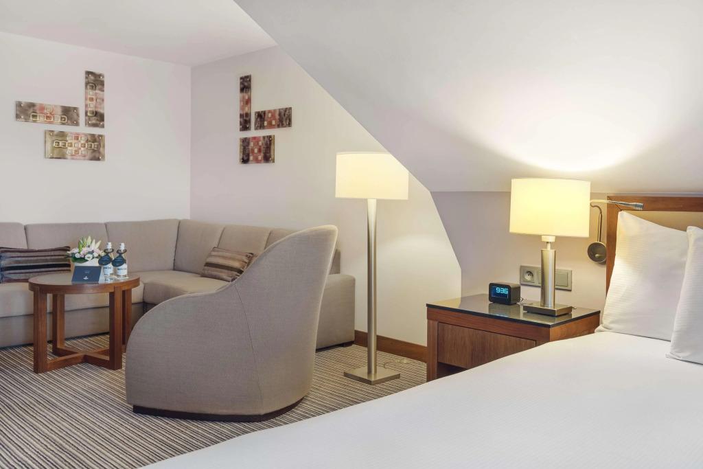 hotel image 11