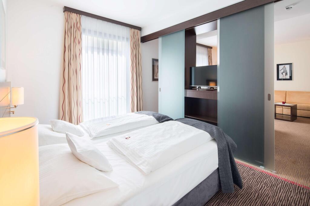 hotel image 11