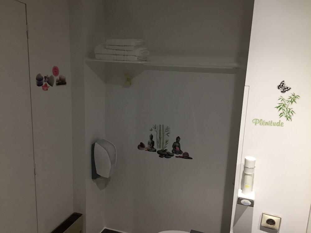 hotel image 9