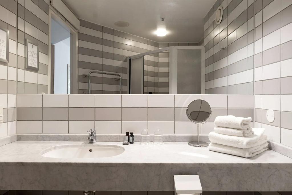 hotel image 9