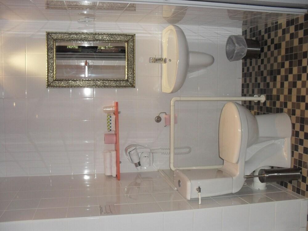 hotel image 13