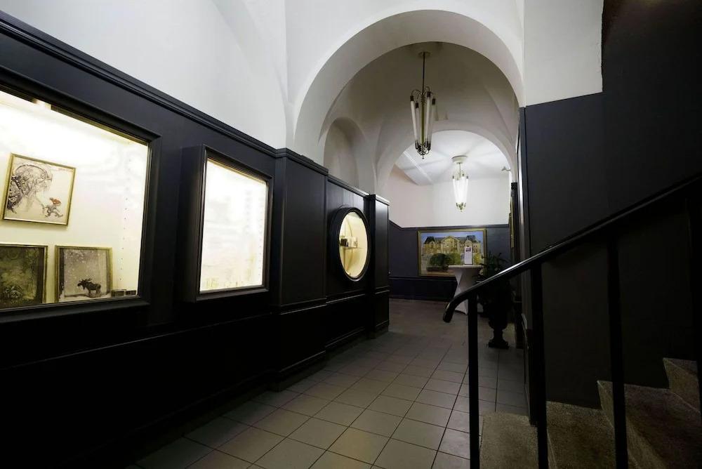 hotel image 9