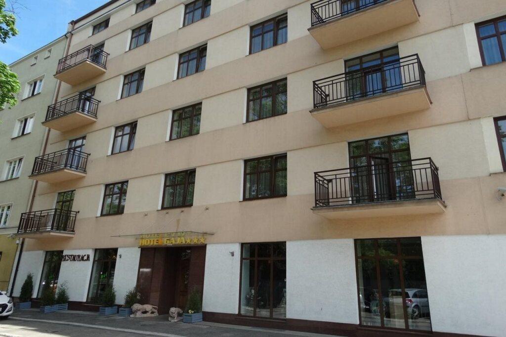 hotel image 10