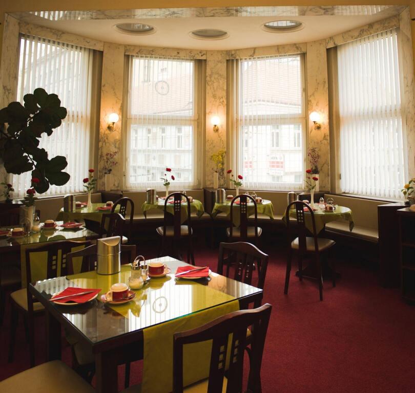 hotel image 12