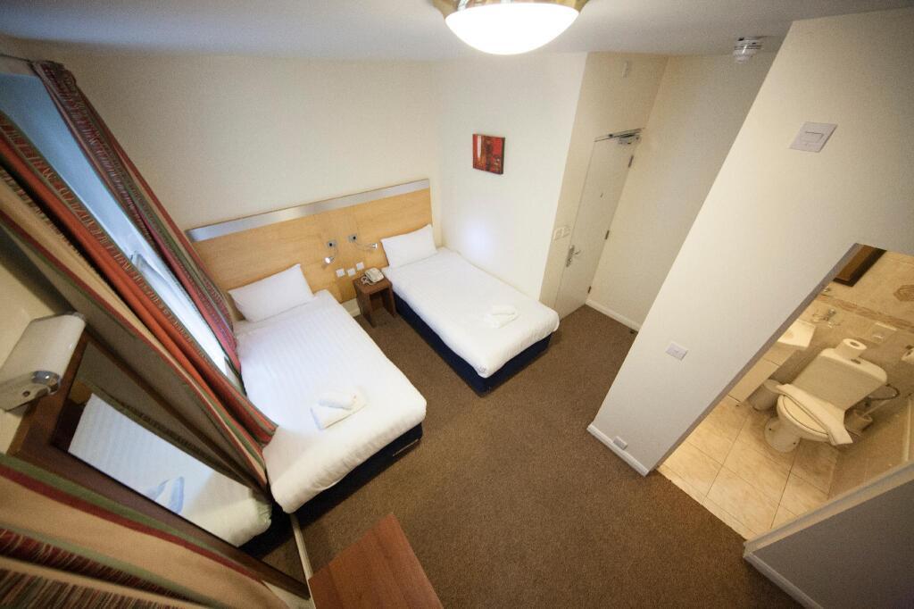 hotel image 9