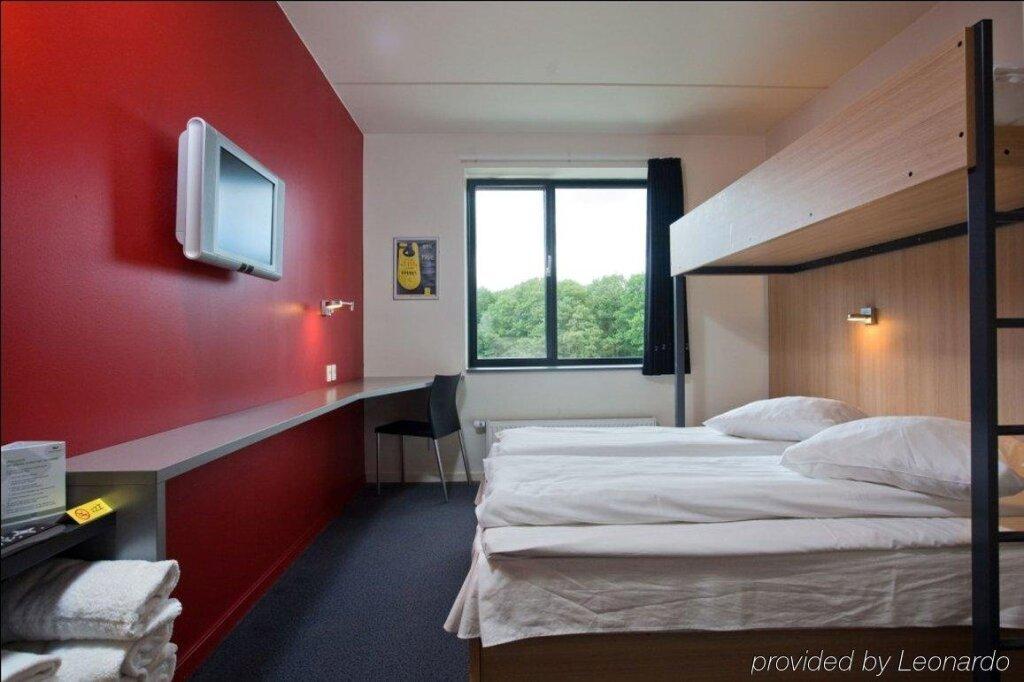 hotel image 8