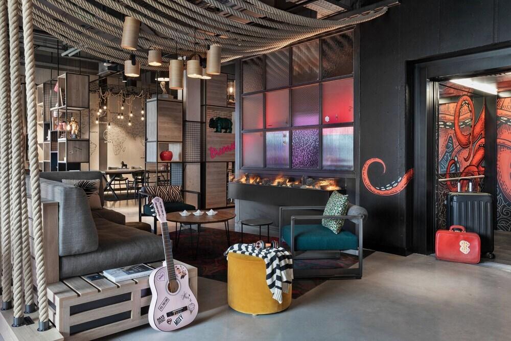 hotel image 7