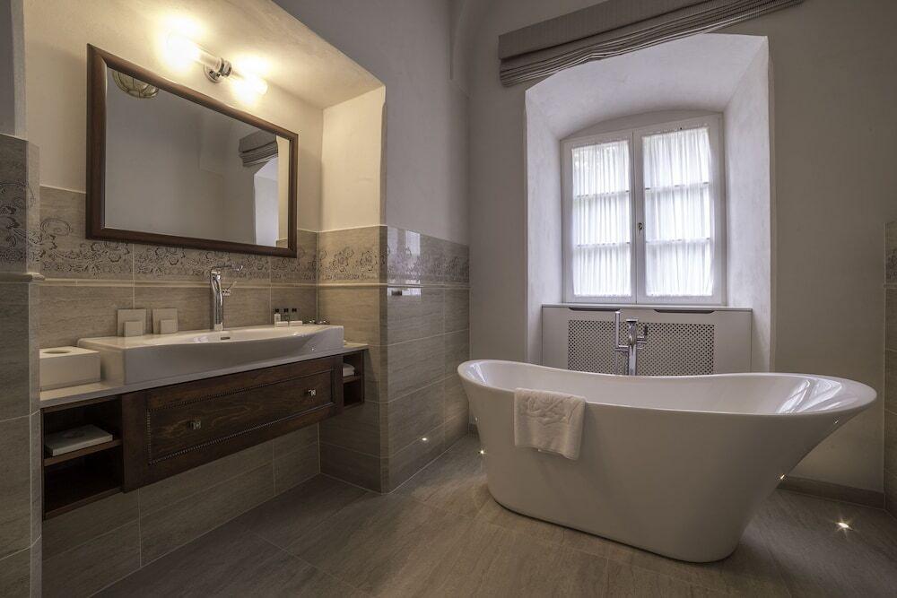 hotel image 18