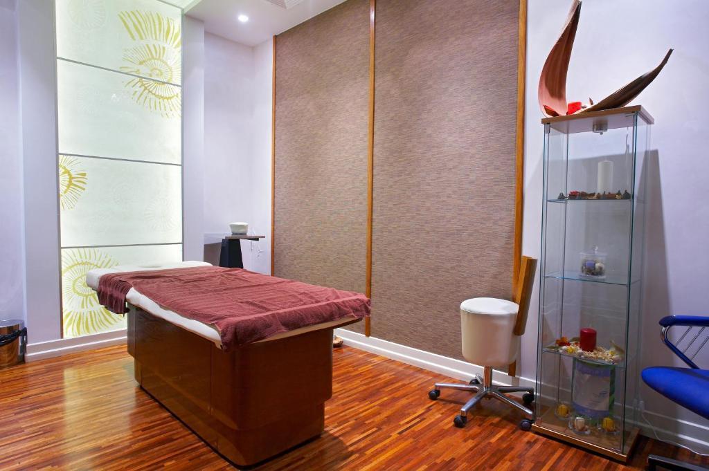 hotel image 8