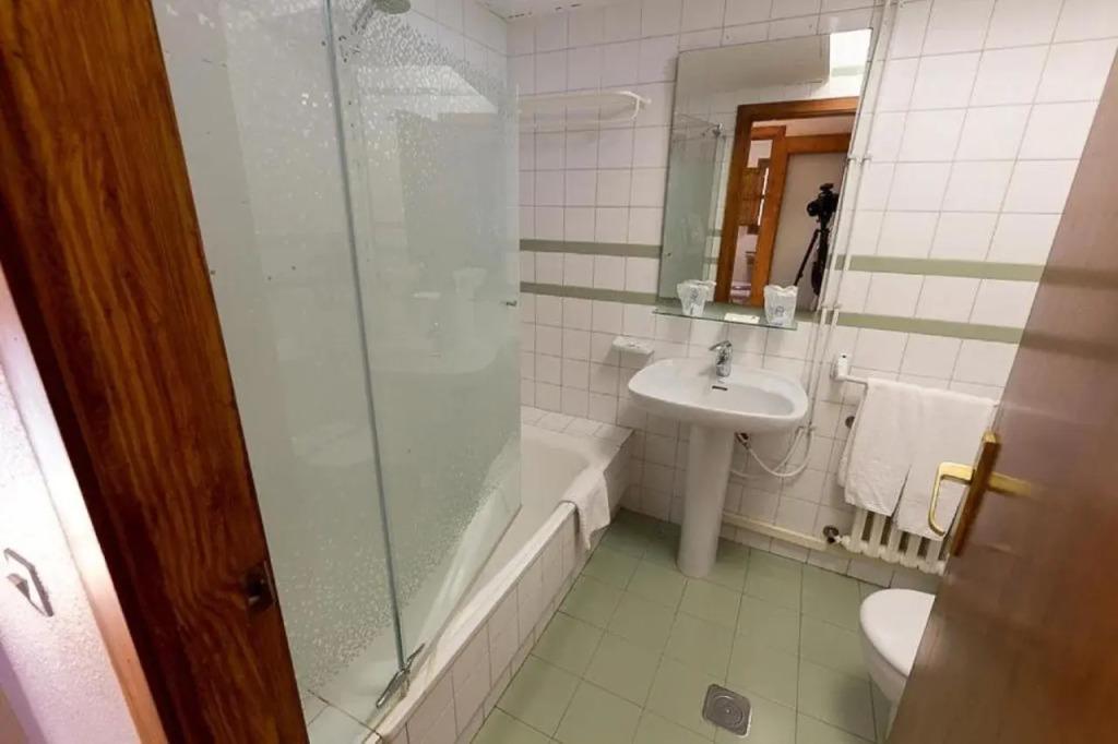 hotel image 13
