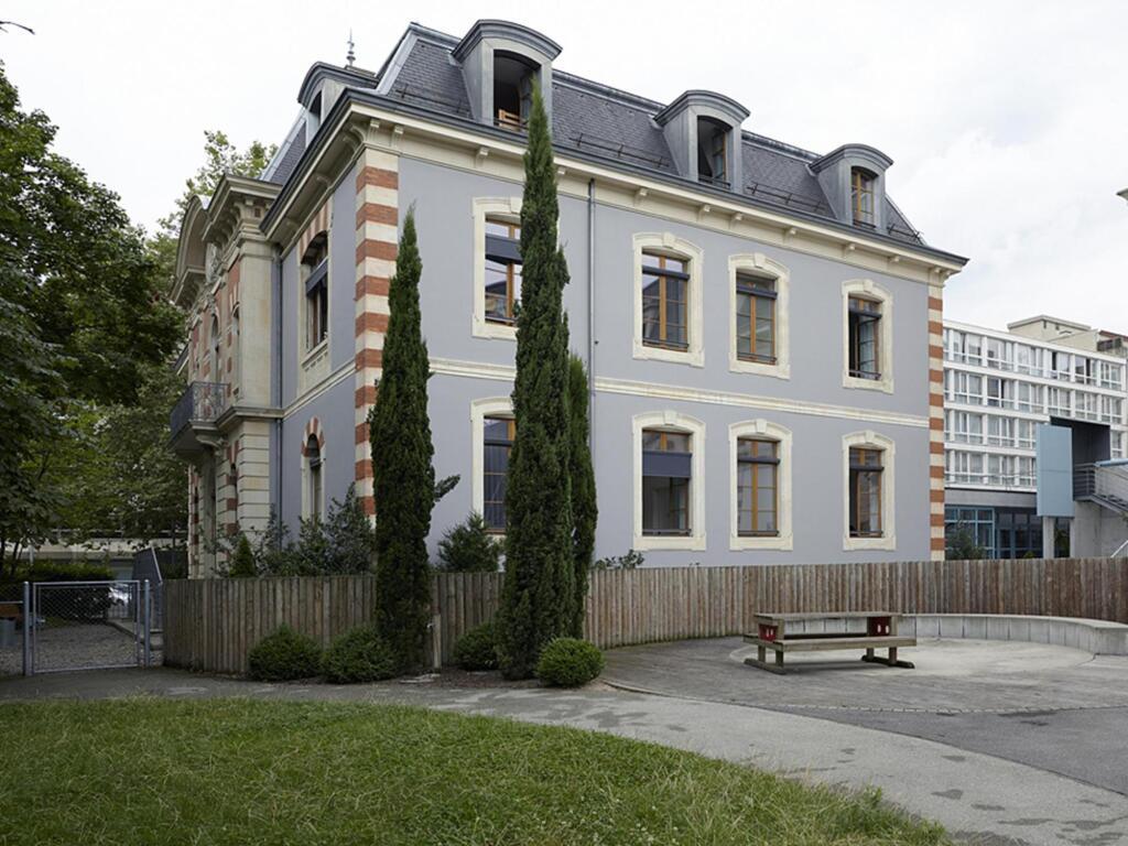 hotel