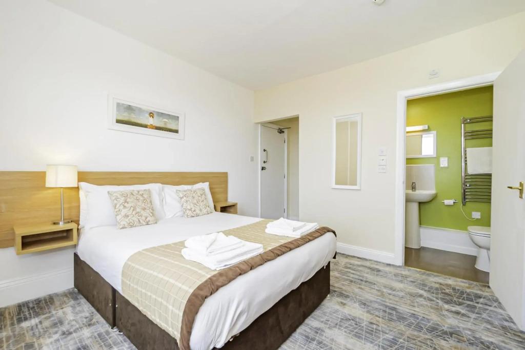 hotel image 12