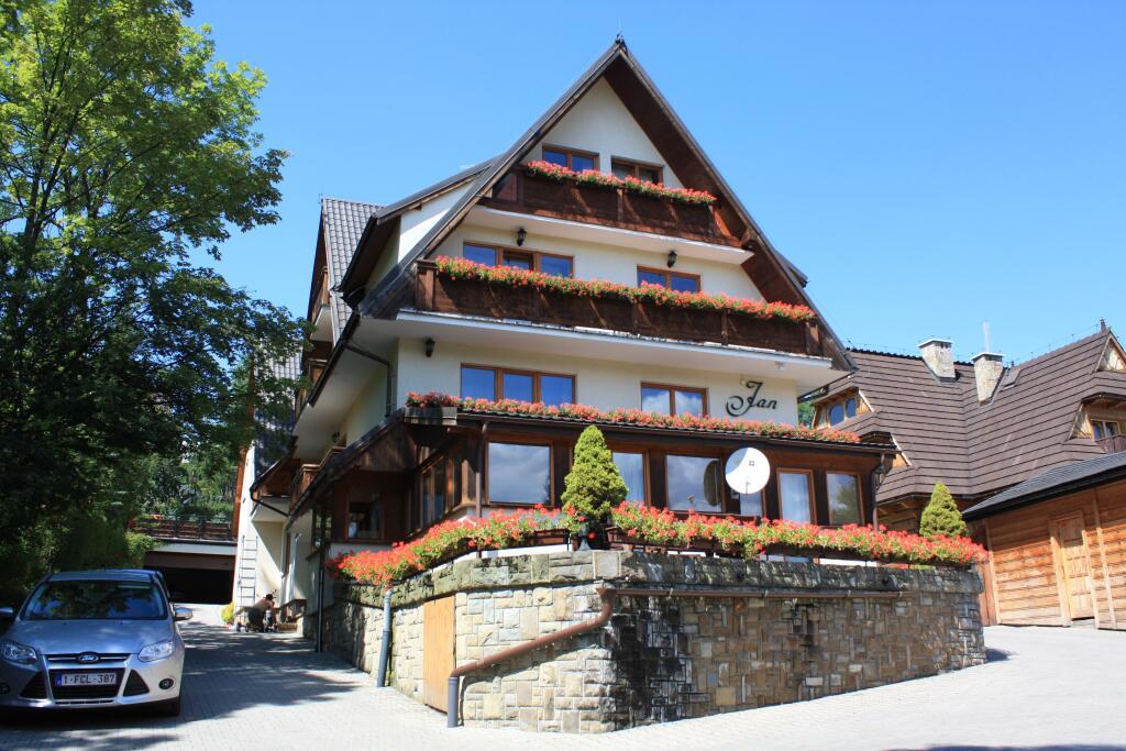 hotel image 16
