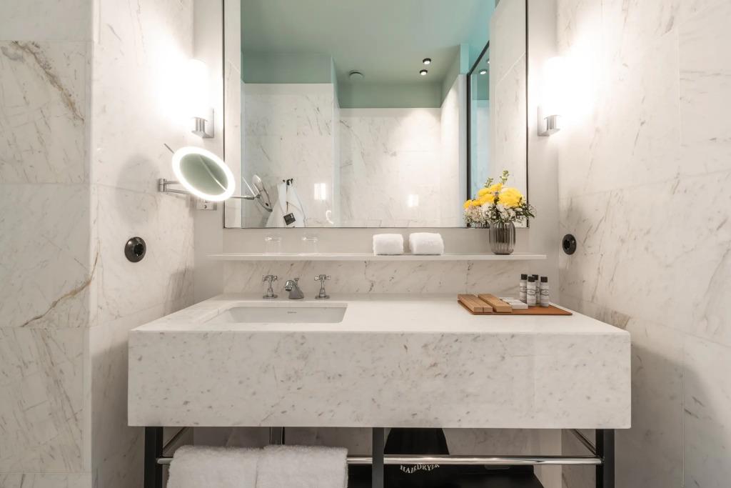 hotel image 38