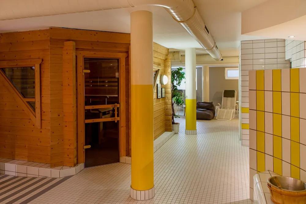 hotel image 8