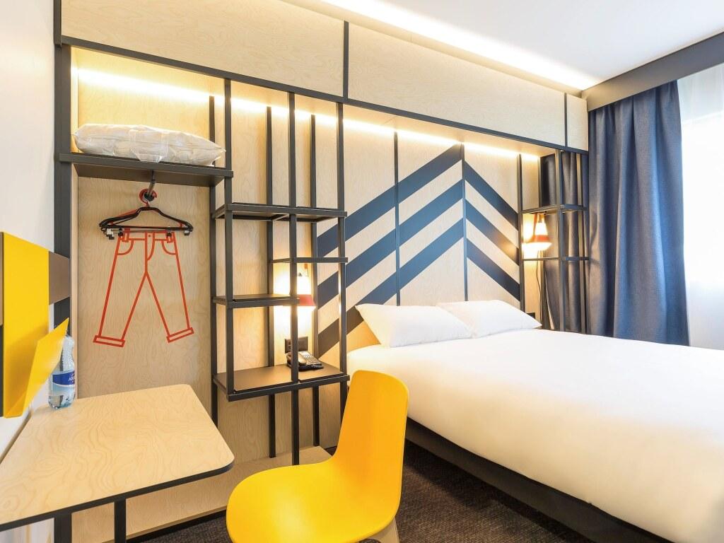 hotel image 16